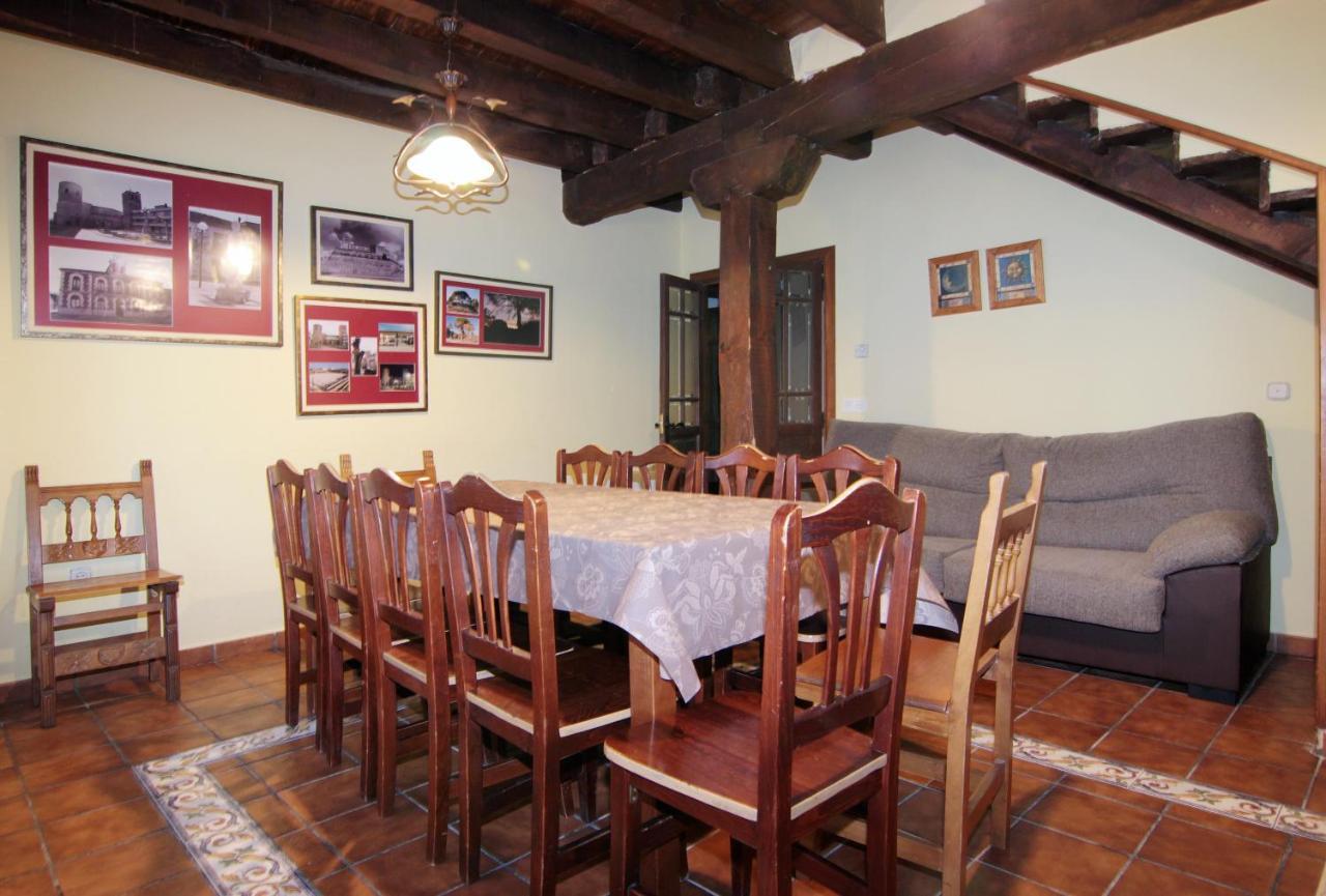 Hotel Rural Los Abuelos Montemayor de Pililla Εξωτερικό φωτογραφία
