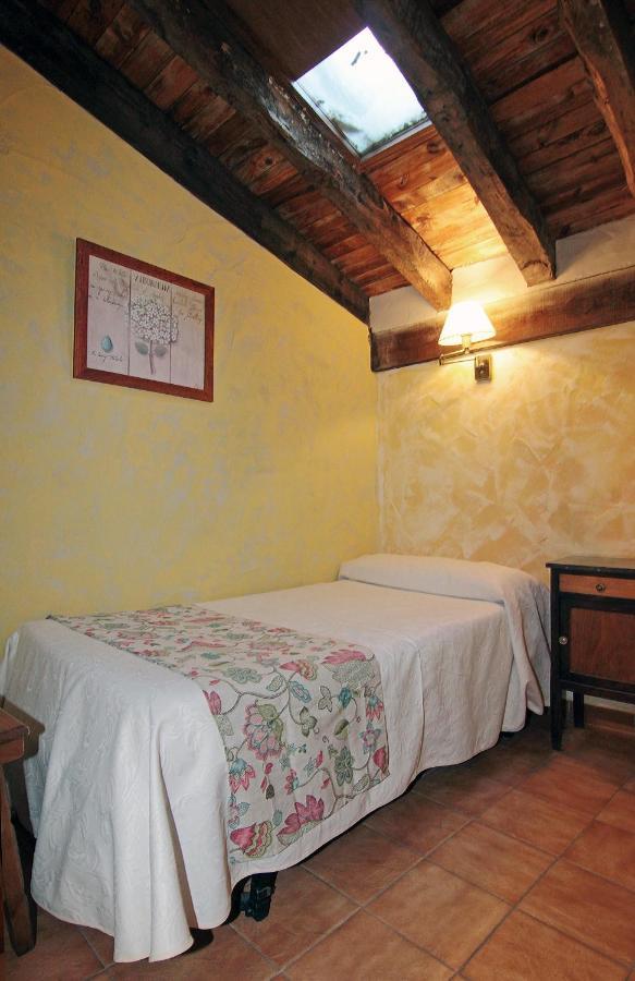 Hotel Rural Los Abuelos Montemayor de Pililla Εξωτερικό φωτογραφία