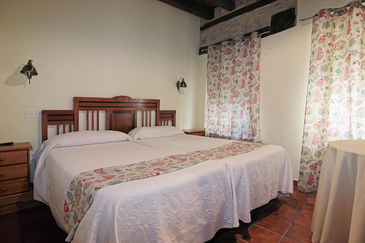 Hotel Rural Los Abuelos Montemayor de Pililla Εξωτερικό φωτογραφία