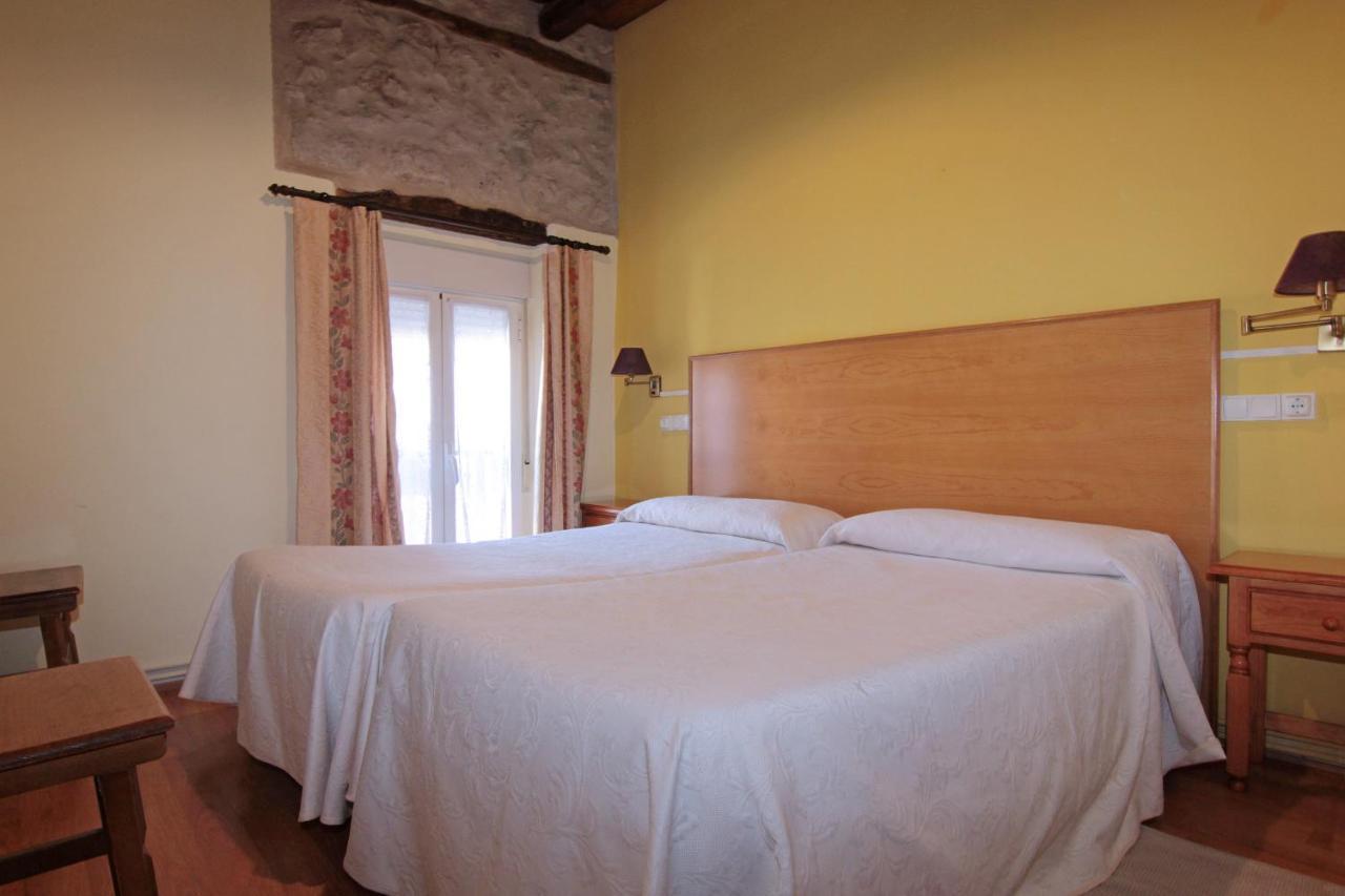 Hotel Rural Los Abuelos Montemayor de Pililla Εξωτερικό φωτογραφία