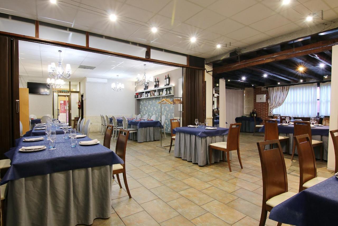 Hotel Rural Los Abuelos Montemayor de Pililla Εξωτερικό φωτογραφία